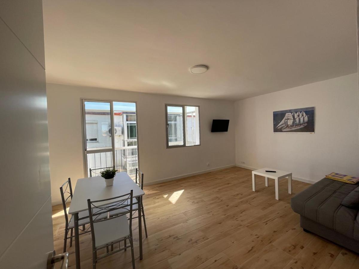 Habitacion En Apartamento Centro El Puerto Santa Maria El Puerto de Santa Maria Ngoại thất bức ảnh